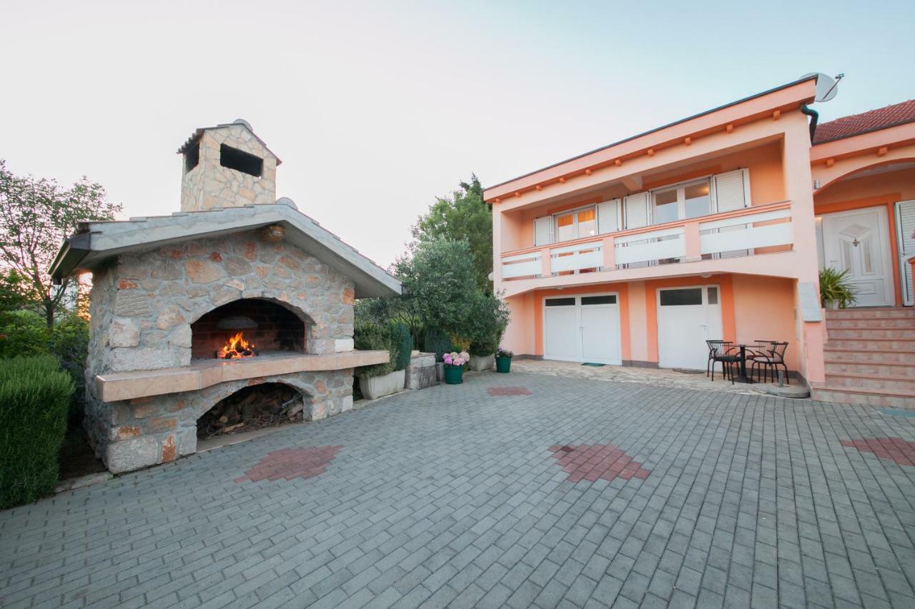Holiday Home Antonio Dracevac Ninski Exteriör bild